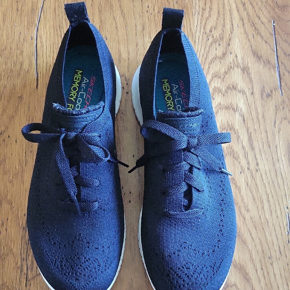 Skechers Black Knit Sneakers